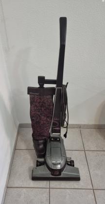 שואב אבק קירבי G5שואב