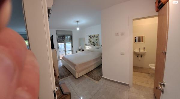 יורם ורון 7 (אפרידר)