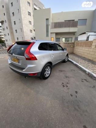 וולוו XC60 Active סטיישן אוט' 2.0 (203 כ''ס) בנזין 2011 למכירה בחדרה
