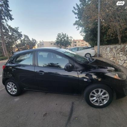 מאזדה H Dynamic אוט' 1.5 (103 כ"ס) בנזין 2013 למכירה בחיפה