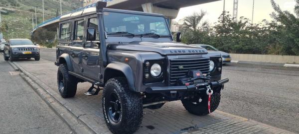 לנד רובר דיפנדר 4X4 H ידני דיזל 2.4 (122 כ''ס) דיזל 2010 למכירה בחיפה