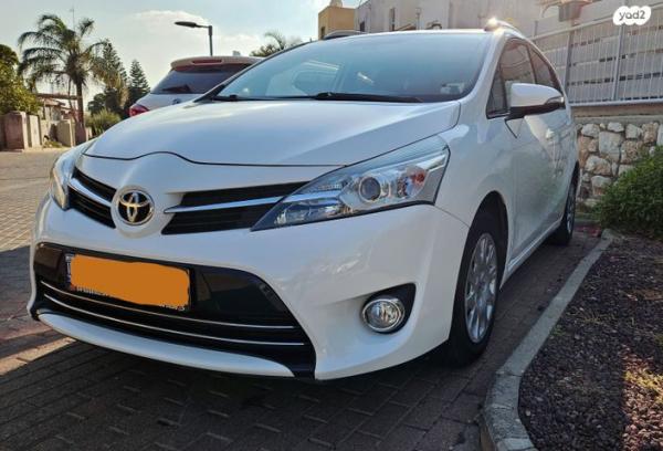 טויוטה ורסו GLI אוט' 1.8 (147 כ"ס) בנזין 2018 למכירה בנצרת עילית u002F נוף הגליל