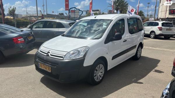 סיטרואן ברלינגו דור 2 (2008-2019) Comfort ידני דיזל 4 דל' 1.6 (75 כ"ס) דיזל 2016 למכירה בחיפה