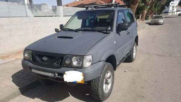 ניסאן טראנו קצר 4X4 SR אוט' דיזל 2.7 (125 כ''ס) דיזל 2002 למכירה בבאר שבע