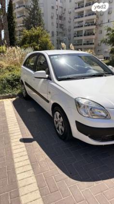 קיה ריו EX הצ'בק אוט' 1.4 (97 כ''ס) בנזין 2009 למכירה ביהוד מונוסון