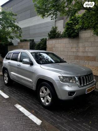 ג'יפ / Jeep גרנד צ'ירוקי 4X4 Laredo אוט' דיזל 3.0 (241 כ''ס) דיזל 2011 למכירה ברמלה