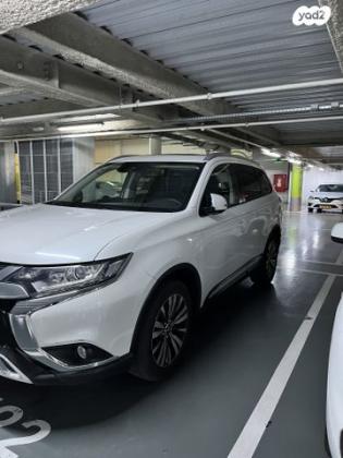 מיצובישי אאוטלנדר Instyle אוט' 7 מק' 2.0 (150 כ"ס) בנזין 2019 למכירה בפרדסיה