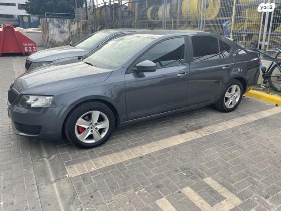 סקודה אוקטביה Ambition אוט' 1.2 (110 כ"ס) בנזין 2017 למכירה בריינה