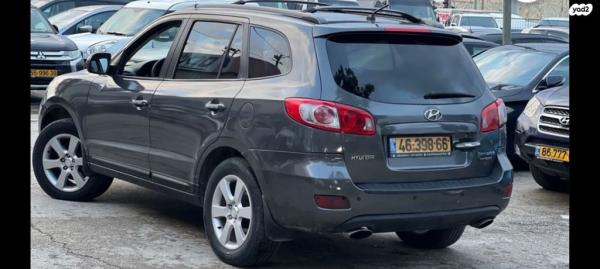 יונדאי סנטה פה 4X4 Luxury אוט' דיזל 7 מק' 2.2 (150 כ''ס) דיזל 2008 למכירה בעפולה