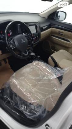 מיצובישי אאוטלנדר Premium אוט' 7 מק' 2.0 (150 כ''ס) בנזין 2016 למכירה בבית שמש