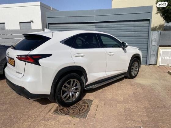 לקסוס NX 4X4 NX200T Premium אוט' 2.0 (238 כ"ס) בנזין 2017 למכירה בתל אביב יפו