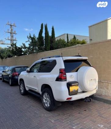 טויוטה לנד קרוזר קצר 4X4 Luxury אוט' דיזל 2.8 (177 כ"ס) דיזל 2019 למכירה בעכו