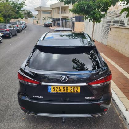 לקסוס RX300 4X4 Premium אוט' 2.0 (238 כ''ס) בנזין 2021 למכירה בבית שאן