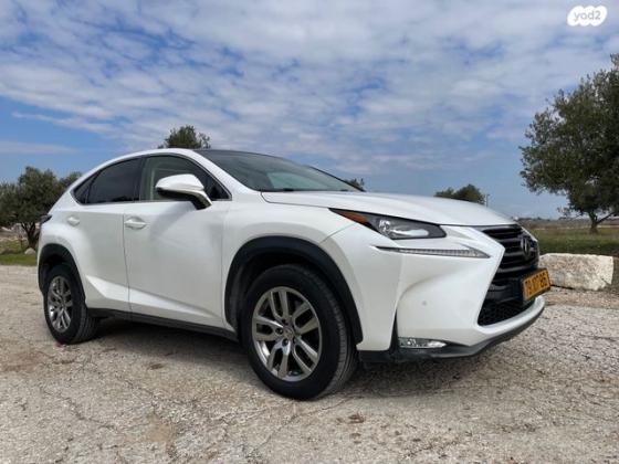 לקסוס NX 4X4 NX200T Premium אוט' 2.0 (238 כ"ס) בנזין 2017 למכירה בירושלים