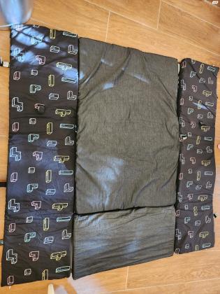 מזרן פעילות מודולרי המשתנה בהתאם