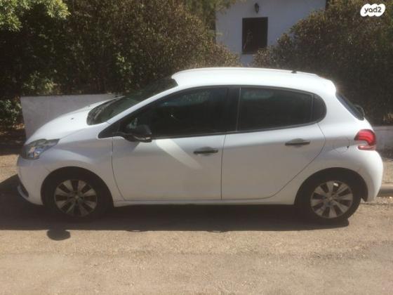 פיג'ו 208 Access אוט' 1.2 (110 כ"ס) בנזין 2017 למכירה ברמות השבים