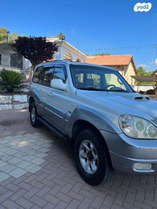 יונדאי טאראקן 4X4 GLS אוט' דיזל 7 מק' 2.9 (165 כ''ס) דיזל 2007 למכירה בתרום