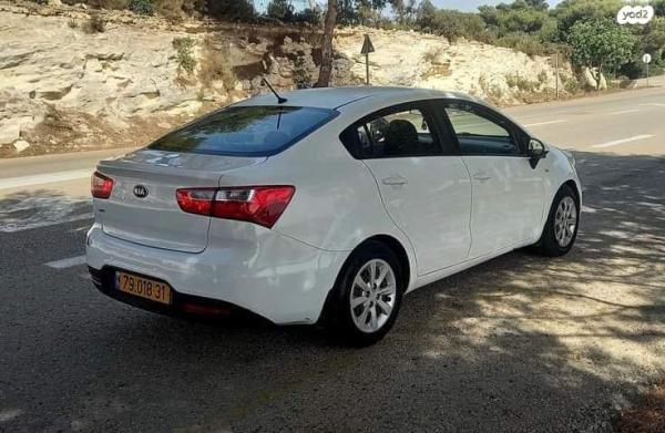 קיה ריו LX סדאן אוט' 1.4 (109 כ''ס) בנזין 2014 למכירה בחיפה