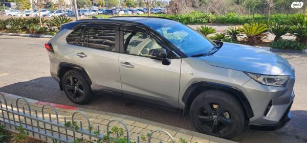 טויוטה RAV4 הייבריד E-motion הייבריד אוט' 2.5 (178 כ''ס) בנזין 2020 למכירה בבית דגן