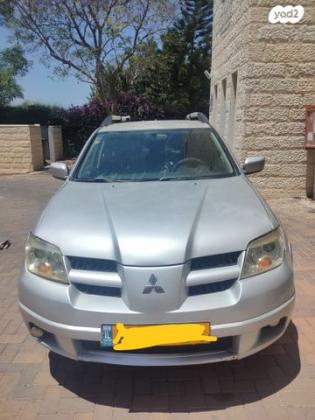 מיצובישי אאוטלנדר 4X4 Comfort אוט' 5 מק' 2.4 (160 כ''ס) בנזין 2008 למכירה בבית שמש
