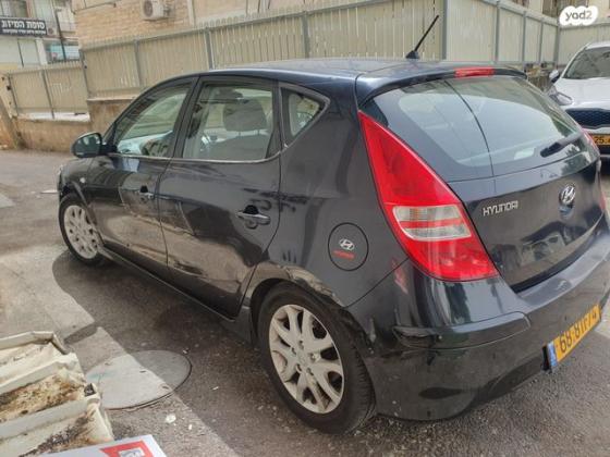 יונדאי i30 Supreme אוט' 1.6 (126 כ''ס) בנזין 2011 למכירה ברחובות