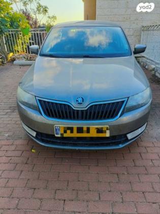 סקודה ראפיד Ambition אוט' 1.4 (125 כ"ס) בנזין 2016 למכירה בעלי זהב