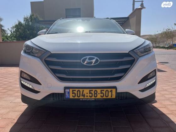 יונדאי טוסון Luxury אוט' בנזין 2.0 (155 כ"ס) בנזין 2018 למכירה בבאר אורה