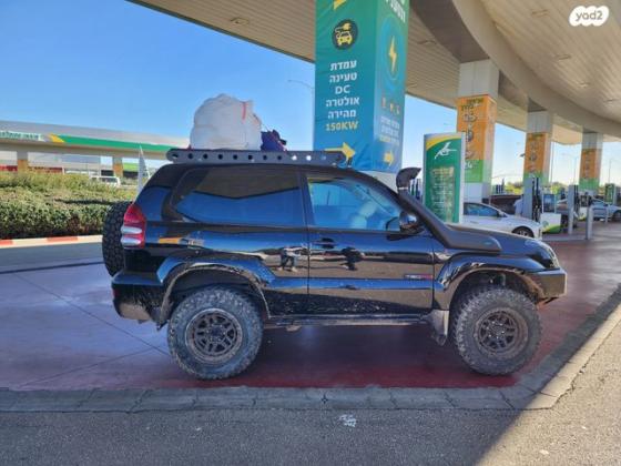 טויוטה לנד קרוזר קצר 4X4 Premium אוט' דיזל 3.0 (173 כ''ס) דיזל 2008 למכירה ברמת גן