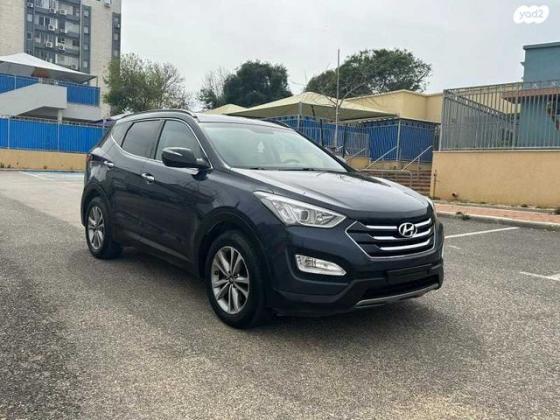 יונדאי סנטה פה 4X4 Premium אוט' בנזין 7 מק' 2.4 (192 כ"ס) בנזין 2015 למכירה בנתניה