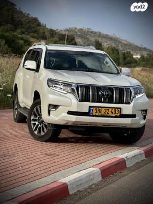 טויוטה לנד קרוזר ארוך Sahara אוט' 7 מק' דיזל 5 דל' 2.8 (204 כ"ס) דיזל 2023 למכירה באכסאל