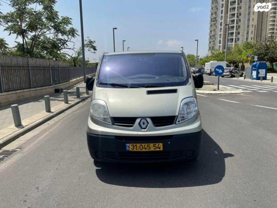 רנו טראפיק ארוך L1H1 ארוך/נמוך ידני דיזל 3 מ' 4 דל' 2.0 (115 כ''ס) דיזל 2014 למכירה בתל אביב יפו