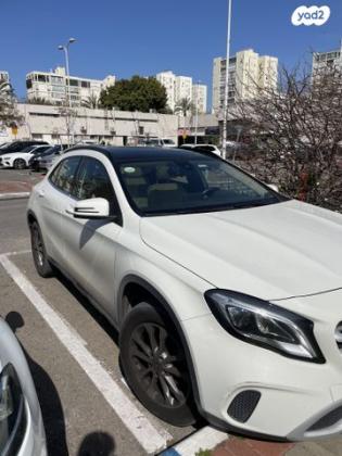 מרצדס GLA GLA200 Style FL אוט' 1.6 (156 כ"ס) בנזין 2018 למכירה בתל אביב יפו