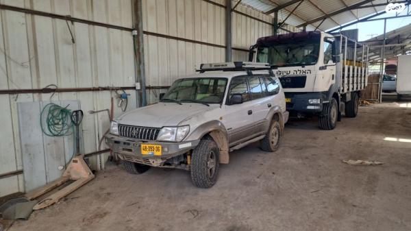 טויוטה לנד קרוזר פרדו ארוך 4X4 STD אוט' דיזל 8 מק' 3.0 (163 כ''ס) דיזל 2002 למכירה באדרת