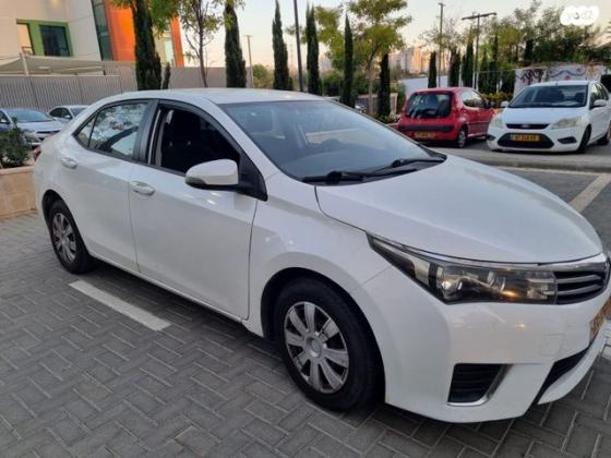 טויוטה קורולה Sun אוט' 1.6 (132 כ"ס) בנזין 2016 למכירה בפתח תקווה