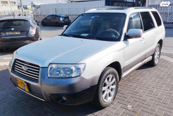 סובארו פורסטר 4X4 2.0X אוט' 2.0 (158 כ''ס) בנזין 2007 למכירה בנהריה