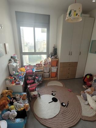 עזר וייצמן 12 (מתחם 1200)