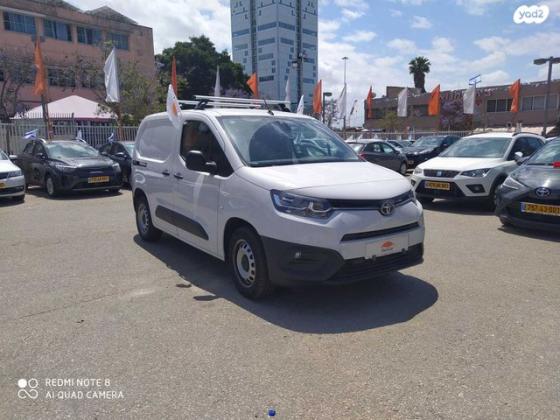 טויוטה סיטי City Van אוט' דיזל 1.5 (131 כ''ס) דיזל 2023 למכירה בירושלים