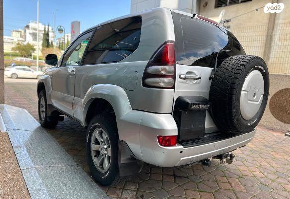 טויוטה לנד קרוזר קצר 4X4 Select אוט' דיזל 3.0 (173 כ''ס) דיזל 2009 למכירה בראשון לציון