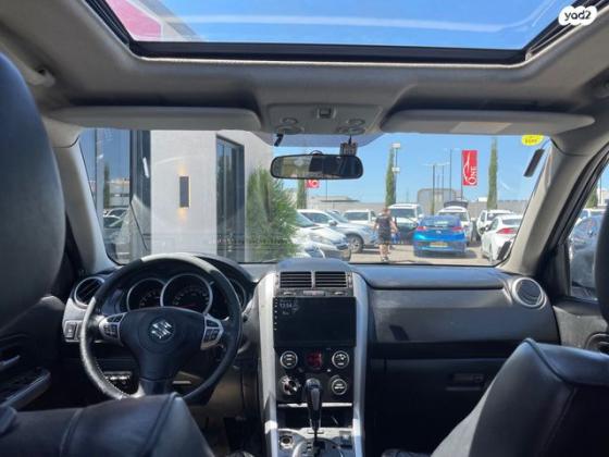 סוזוקי גרנד ויטרה 4X4 JLX-ELS אוט' 5 דל' 2.4 (168 כ''ס) בנזין 2011 למכירה בראשון לציון