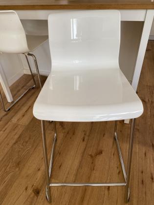 הזדמנות מעולה !!! 4 כסאות