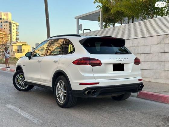 פורשה קאיין 4X4 Platinum הייבריד אוט' 3.0 (333 כ''ס) היברידי חשמל / בנזין 2017 למכירה בחולון