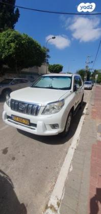 טויוטה לנד קרוזר ארוך 4X4 Select אוט' דיזל 7 מק' 3.0 (173 כ''ס) דיזל 2010 למכירה בראשון לציון