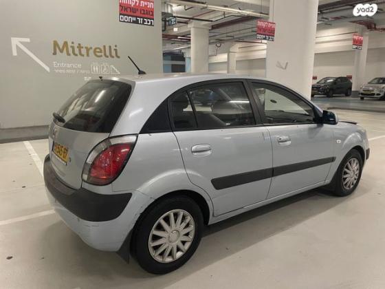 קיה ריו EX הצ'בק אוט' 1.4 (97 כ''ס) בנזין 2009 למכירה בהרצליה