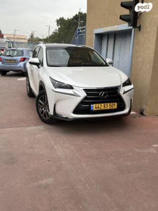 לקסוס NX 4X4 NX200T Premium אוט' 2.0 (238 כ"ס) בנזין 2018 למכירה בראשון לציון