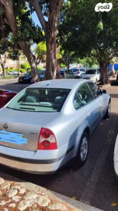 פולקסווגן פאסאט Luxury אוט' 1.8 (150 כ''ס) בנזין 2004 למכירה בחיפה