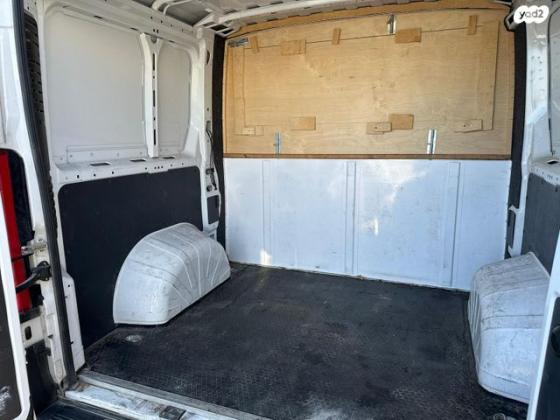 פיאט דוקאטו קצר/בינוני קצר/נמוך קל 3.5 טון סגור ידני דיזל 2.3 (130 כ"ס) דיזל 2021 למכירה בנצרת