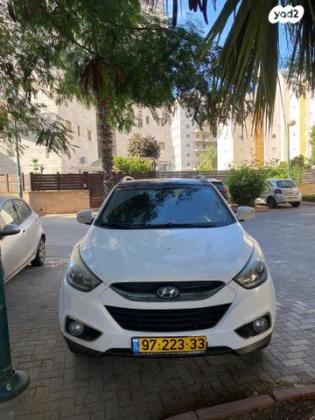 יונדאי iX35 Open Sky אוט' 2.0 (154 כ''ס) בנזין 2015 למכירה בנתניה