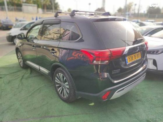מיצובישי אאוטלנדר Instyle אוט' 7 מק' 2.0 (150 כ"ס) בנזין 2019 למכירה במודיעין מכבים רעות
