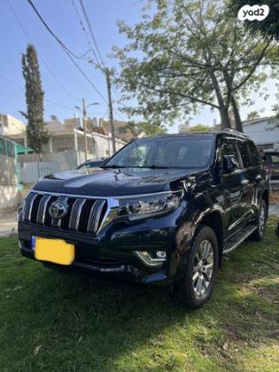 טויוטה לנד קרוזר ארוך 4X4 Limited Sahara אוט' דיזל 7 מק' 2.8 (177 כ''ס) דיזל 2018 למכירה בתל אביב יפו