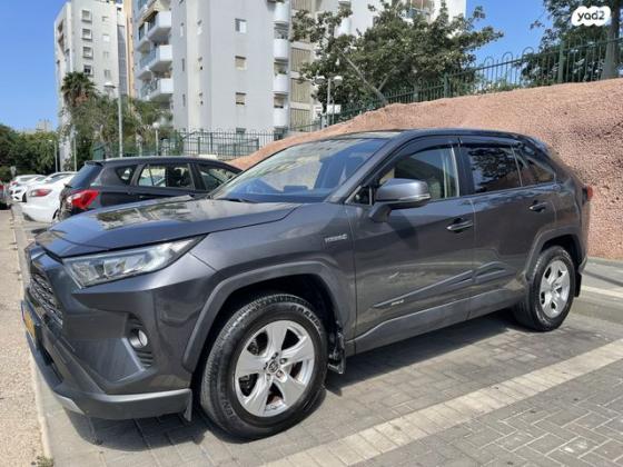 טויוטה RAV4 הייבריד E-xperience הייבריד 5 דל' אוט' 2.5 (178 כ''ס) בנזין 2020 למכירה בתל אביב יפו